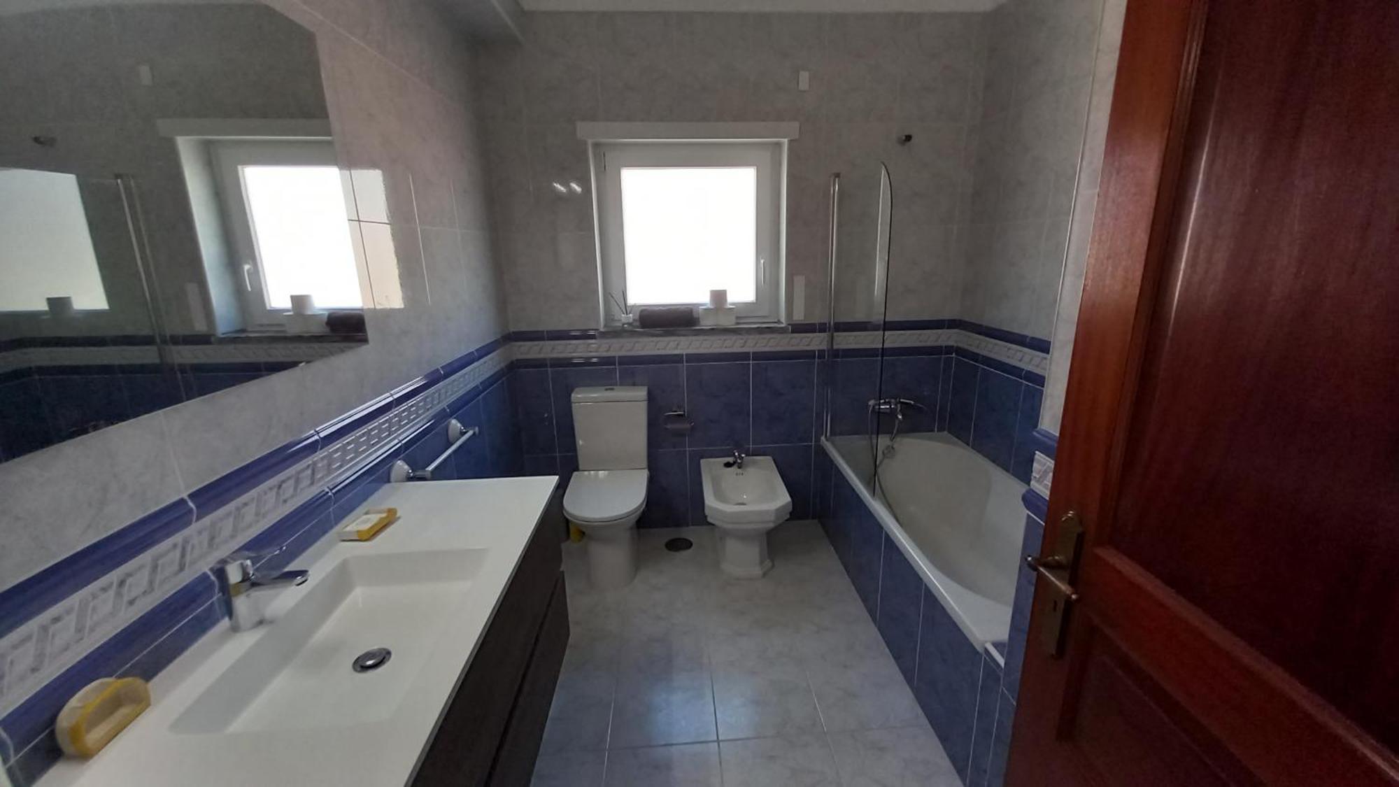 Guesthouse Beach Break Peniche Ngoại thất bức ảnh